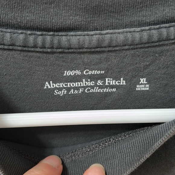 Abercrombie & Fitch Beatles Graphic tee - Picture 2 of 5